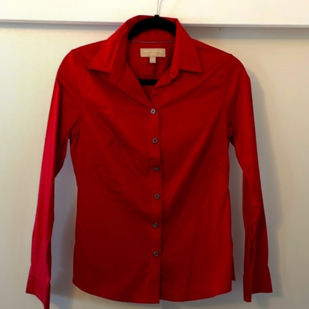 Banana Republi button up fitted shirt